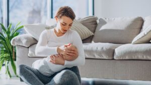 A Guide to Breastfeeding Awareness for New Parents